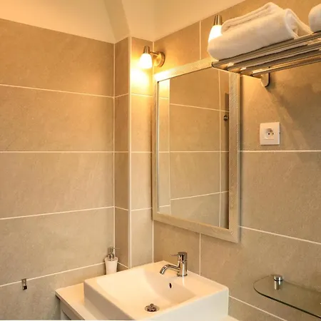 Bed & Breakfast La Belle Monsoise Mons-en-Baroeul