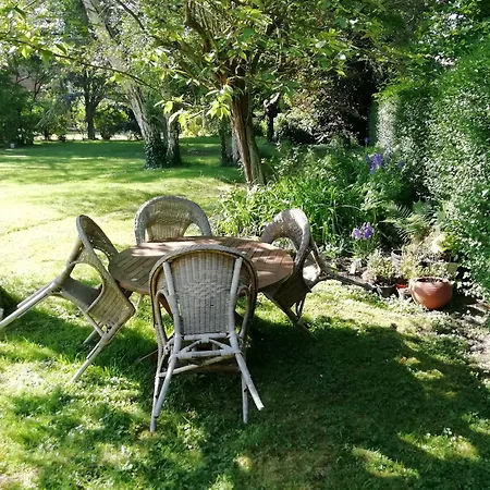Frühstückspension La Belle Monsoise 3*